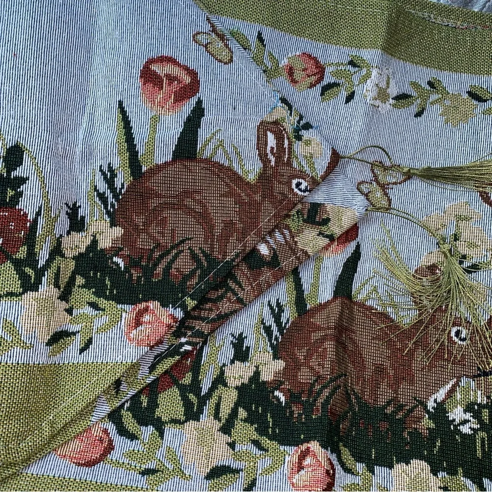 Easter Bunny‎ Bunnies Floral Tapestry Table Runner New